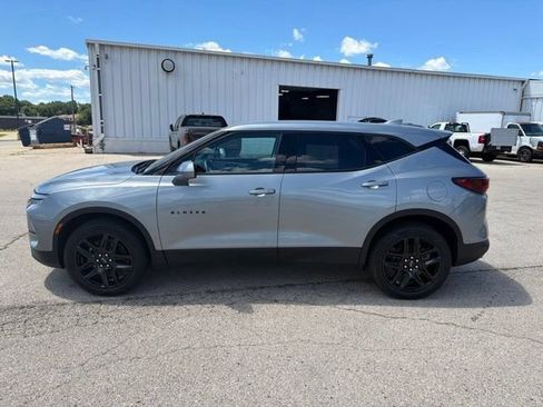 Used 2024 Chevrolet Blazer LT w/ LPO, Black Grille Bar Package AWD/4WD image 2