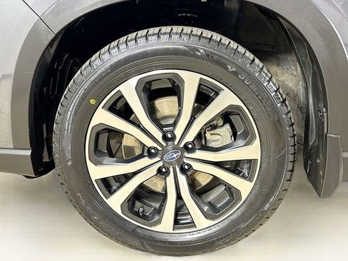 Certified 2023 Subaru Forester Limited AWD/4WD image 28
