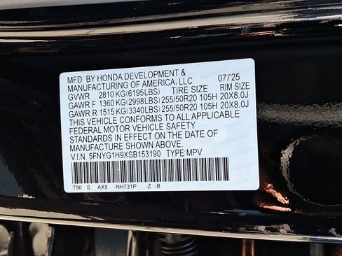 New 2025 Honda Pilot Black Edition image 10