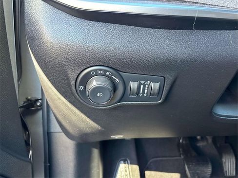 Used 2022 Jeep Compass Latitude image 17