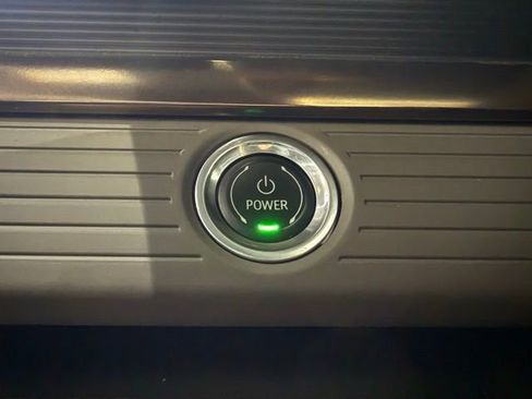 Used 2024 GMC Hummer EV 2X w/ LPO, Illumination Package image 45