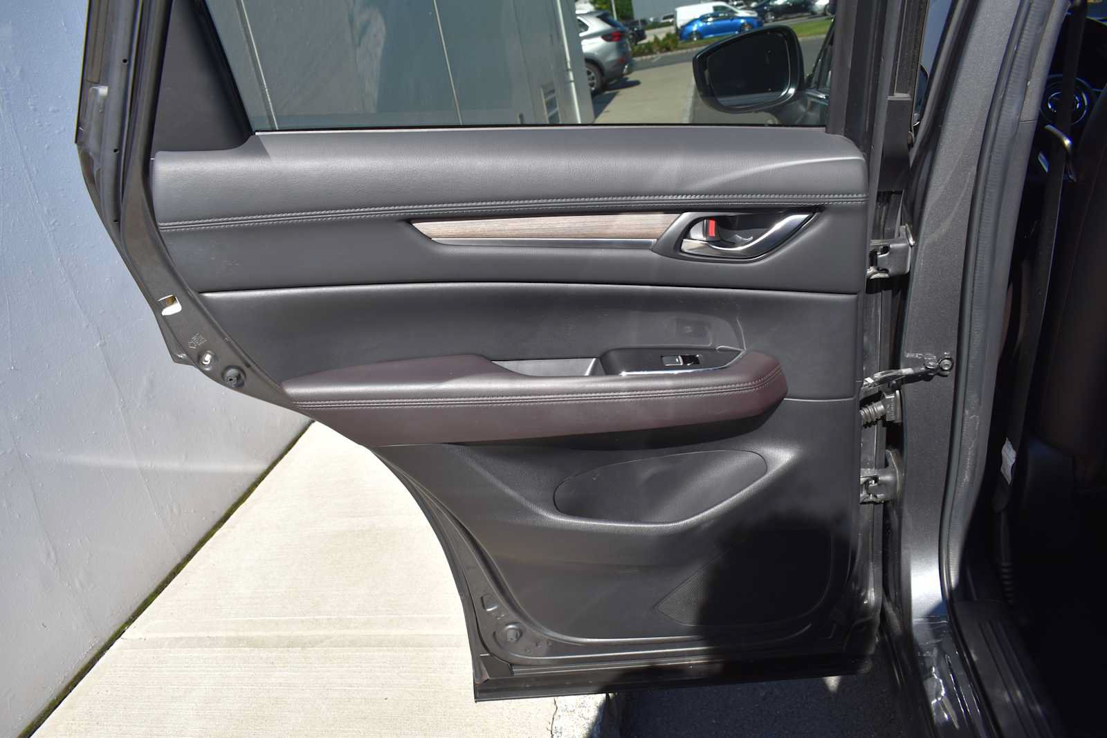 Used 2020 MAZDA CX-5 Signature AWD/4WD image 14