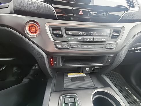 Used 2022 Honda Passport EX-L image 18