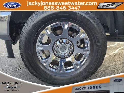 Certified 2022 Ford F350 Lariat w/ Chrome Package image 10