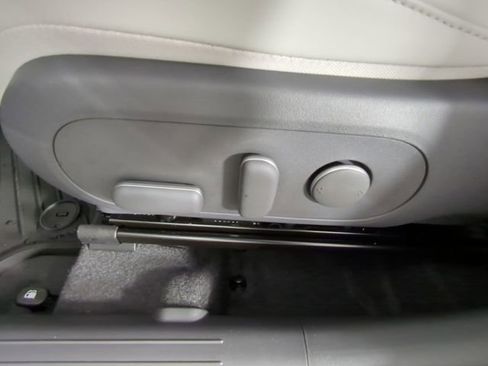 New 2026 Hyundai Kona SEL Premium image 31