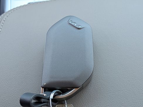 New 2026 Kia Carnival LXS image 38