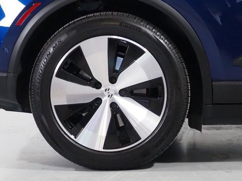 Used 2024 Porsche Macan 4 Electric image 62