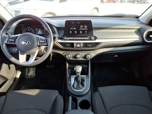 Used 2020 Kia Forte LXS FWD image 8