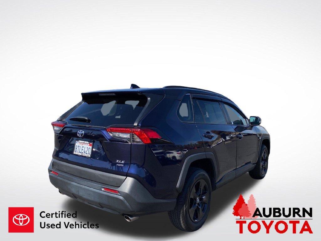 Certified 2021 Toyota RAV4 XLE w/ XLE Grade Weather Package AWD/4WD image 6