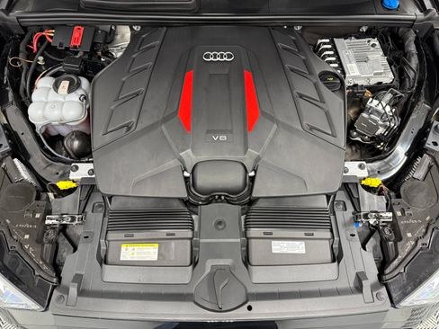 Used 2023 Audi SQ7 Prestige w/ Sport Package AWD/4WD image 47