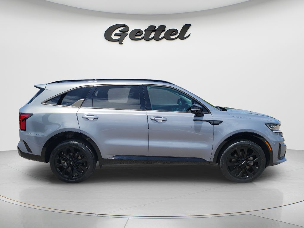 Used 2023 Kia Sorento SX AWD/4WD image 4