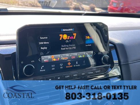 Used 2025 Nissan Pathfinder SL image 39