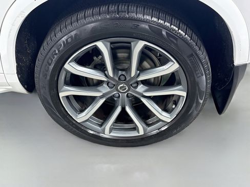 Used 2018 Volvo XC90 T6 Momentum w/ Convenience Package AWD/4WD image 30