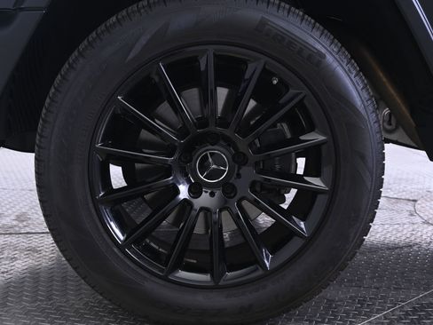 Used 2024 Mercedes-Benz G 550 image 11