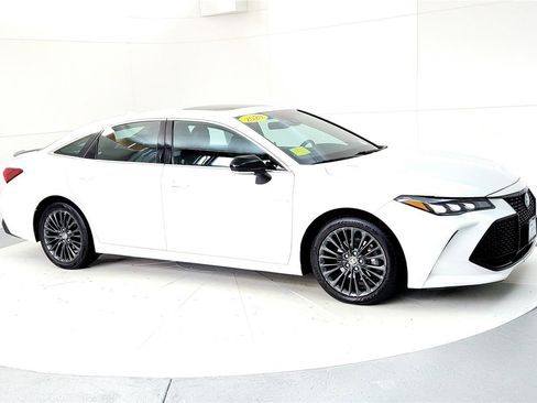 Certified 2020 Toyota Avalon XSE image 7