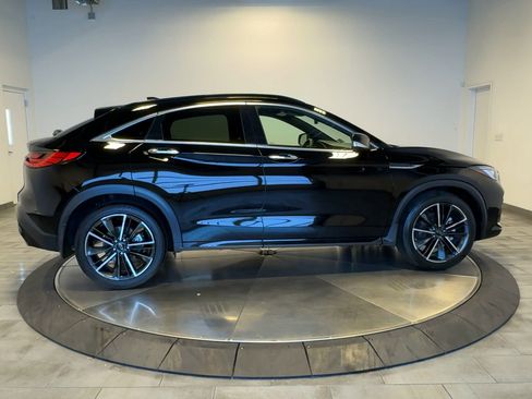 Certified 2023 INFINITI QX55 Luxe w/ Cargo Package image 9