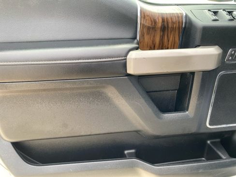 Used 2020 Ford F150 Lariat AWD/4WD image 37