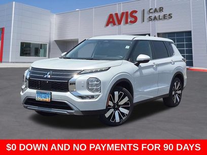 Used 2025 Mitsubishi Outlander SE