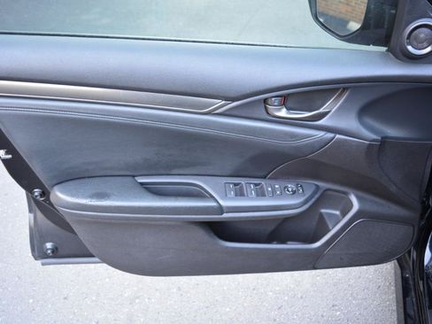 Used 2019 Honda Civic EX-L image 9