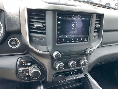 Used 2021 RAM 1500 Big Horn image 12