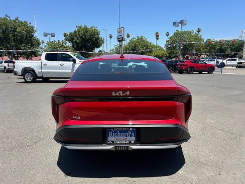 Used 2025 Kia K4 FWD image 4