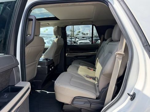 Used 2020 Ford Expedition Limited AWD/4WD image 11