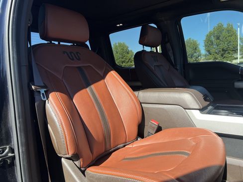 Used 2021 Ford F250 King Ranch w/ King Ranch Ultimate Package AWD/4WD image 29