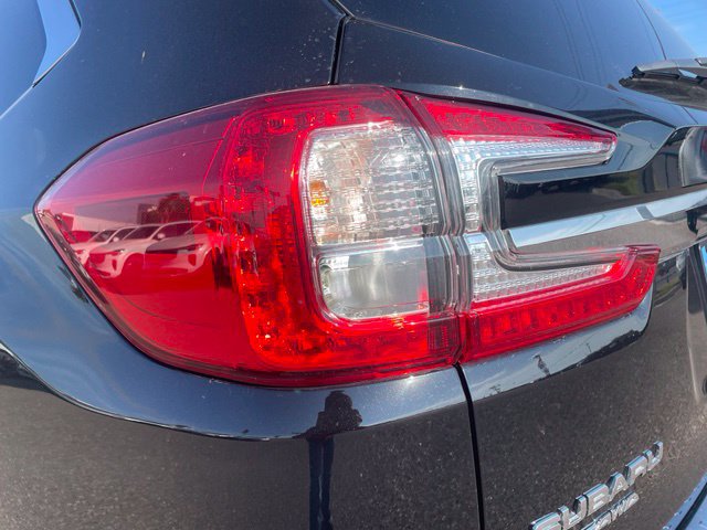 Used 2025 Subaru Ascent Touring AWD/4WD image 7