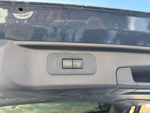 Used 2024 Toyota Grand Highlander Limited image 28