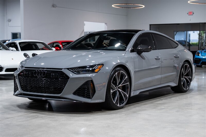 Used 2021 Audi RS 7 Sportback w/ Carbon Optic Package AWD/4WD image 10