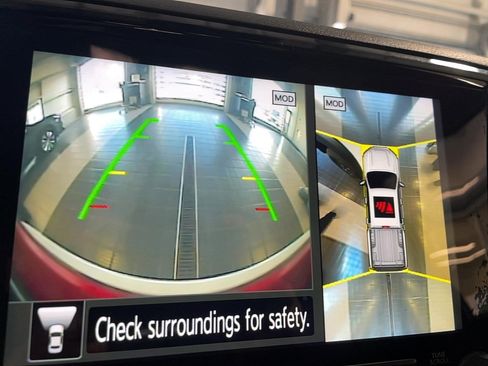 Used 2023 Nissan Frontier PRO-4X w/ Pro-4X Premium Package image 12