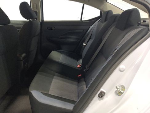 Used 2024 Nissan Versa SV w/ Trunk Package image 18