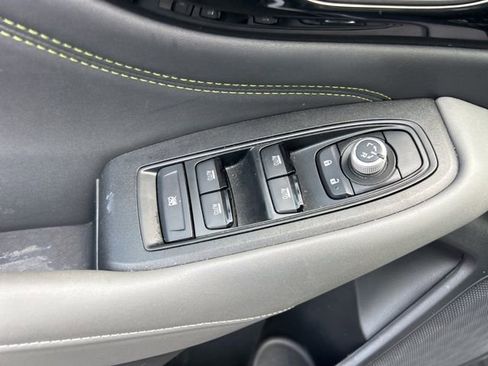 Used 2025 Subaru Outback Onyx Edition image 13