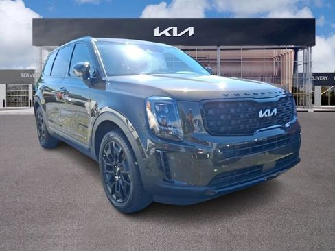 Certified 2022 Kia Telluride EX w/ EX Premium Package AWD/4WD image 1