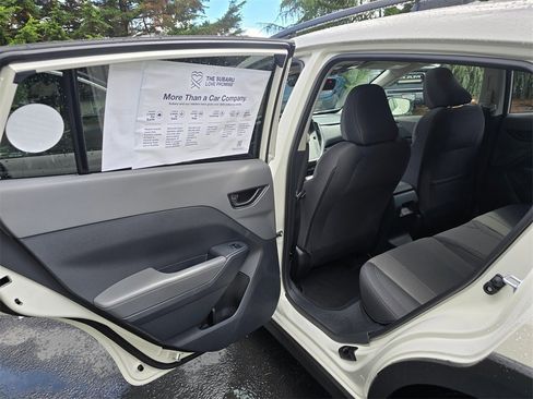 New 2025 Subaru Crosstrek 2.5i Premium image 9
