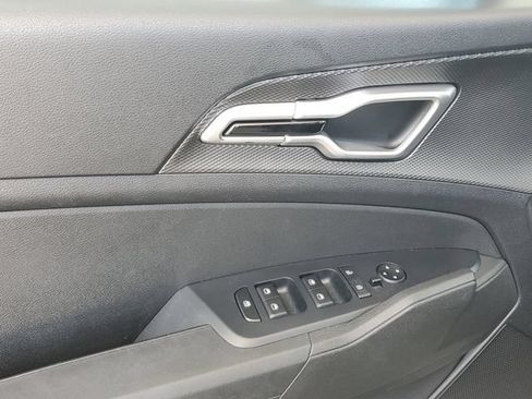 Certified 2023 Kia Sportage LX AWD/4WD image 17