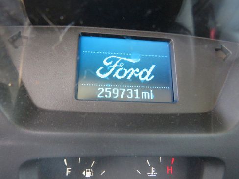 Used 2017 Ford Transit 250 130 Low Roof RWD image 14