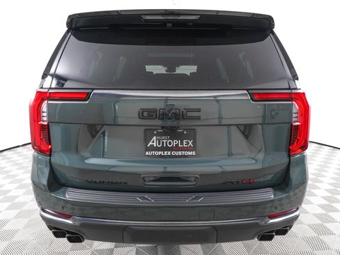Used 2026 GMC Yukon XL AT4 w/ AT4 Premium Plus Package AWD/4WD image 5