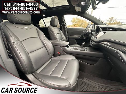 Used 2023 Cadillac XT4 Sport image 27