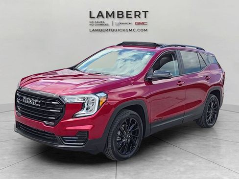 Used 2023 GMC Terrain SLE w/ Driver Convenience Package AWD/4WD image 1