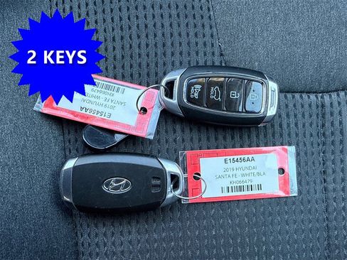 Used 2019 Hyundai Santa Fe SEL image 3