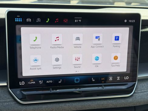 Certified 2026 Volkswagen Tiguan S FWD image 29