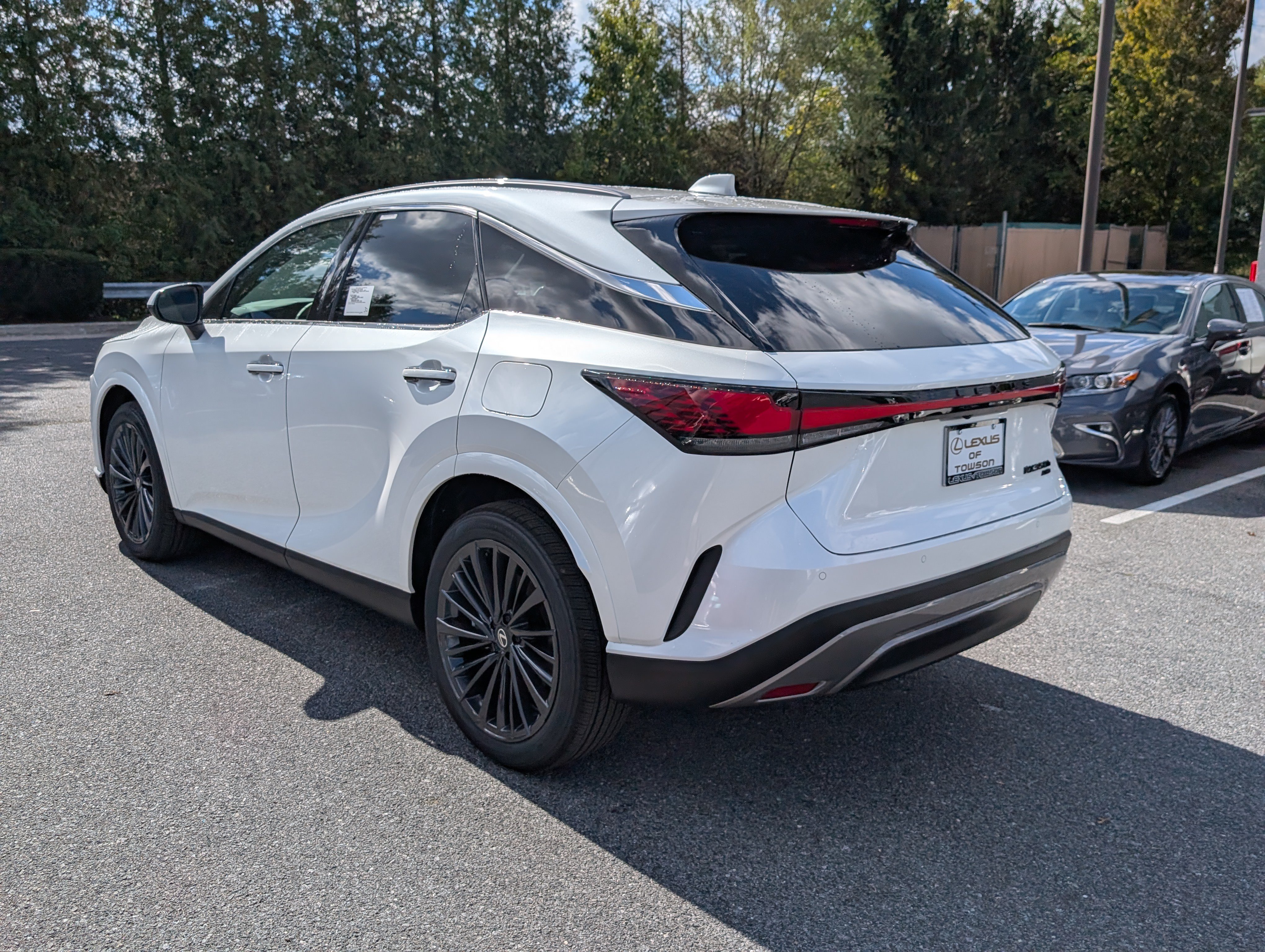 New 2026 Lexus RX 350h w/ Accessory Package (Z1) AWD/4WD image 3