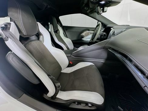 Used 2020 Chevrolet Corvette Stingray Preferred Cpe w/ 2LT Preferred Equipment Group RWD image 25