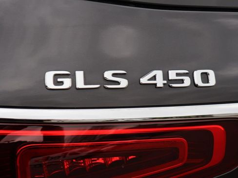 Certified 2023 Mercedes-Benz GLS 450 4MATIC image 8