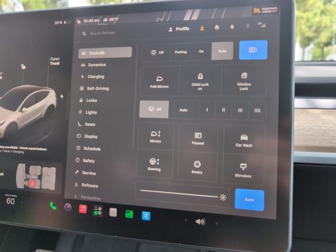 Used 2022 Tesla Model Y Performance AWD/4WD image 40