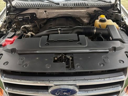 Used 2016 Ford Expedition EL XL image 40