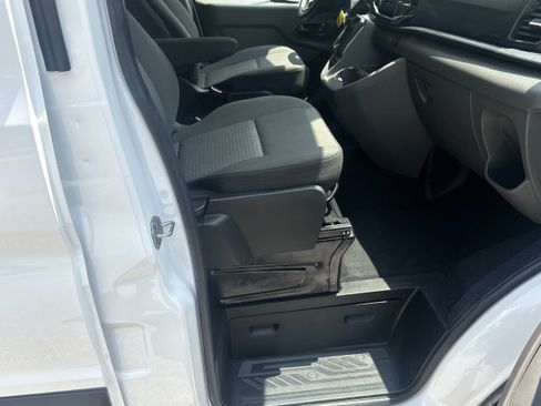 Used 2024 Ford Transit 350 XLT RWD image 15