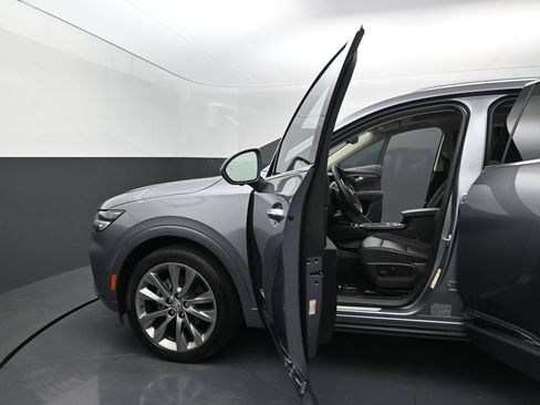 Used 2022 Buick Envision Avenir w/ Technology Package II AWD/4WD image 13