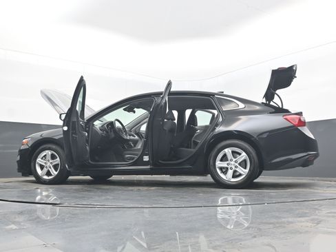 Used 2023 Chevrolet Malibu LT FWD image 37